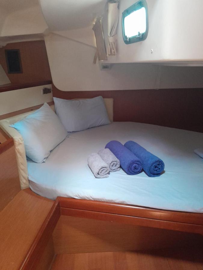מרצאממי Private Room On Sailing Yacht 'Victoire' מראה חיצוני תמונה